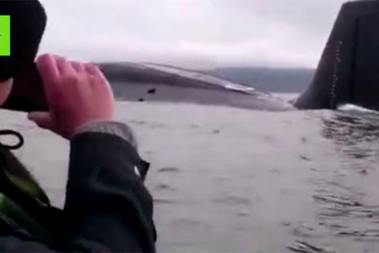 Rusi umjesto ribe upecali nuklearnu podmornicu (VIDEO)