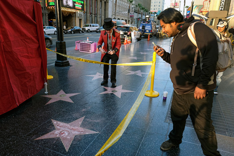 Oštećena Trampova zvijezda na Holivudskoj stazi slavnih