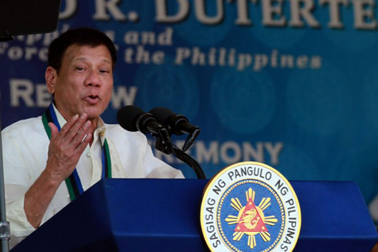 Duterte: Obećao sam Bogu, neću više da psujem


