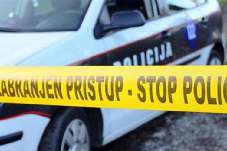 Travnik: Policajac preživio saobraćajnu nesreću, pa se ubio pored kolega koji su vršili uviđaj