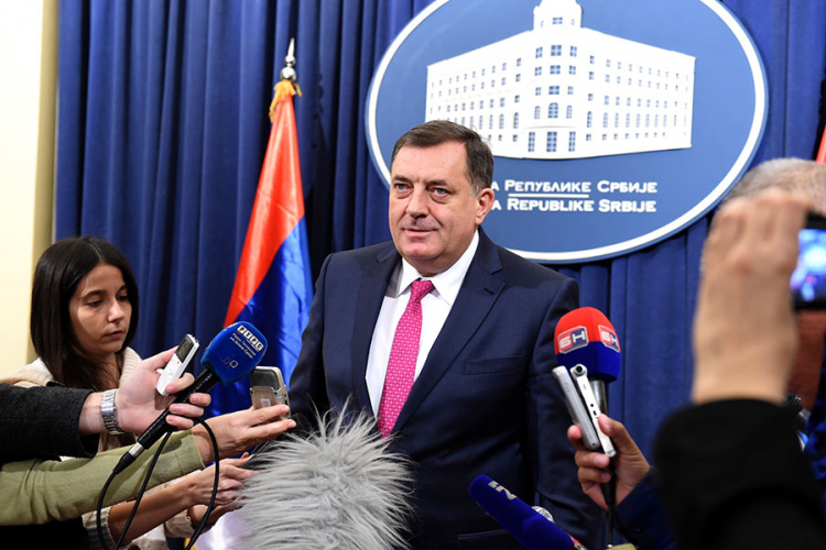 Dodik: Stranci su rasturili Jugoslaviju, pa će i Bosnu