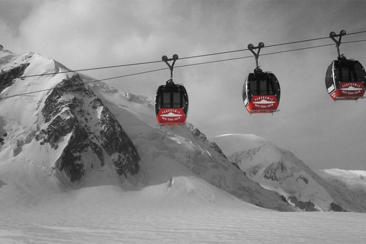 Na sjeveru Italije u ski-liftu blokirano više od stotinu skijaša