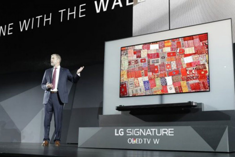 LG napravio televizor tanak kao list papira (VIDEO)