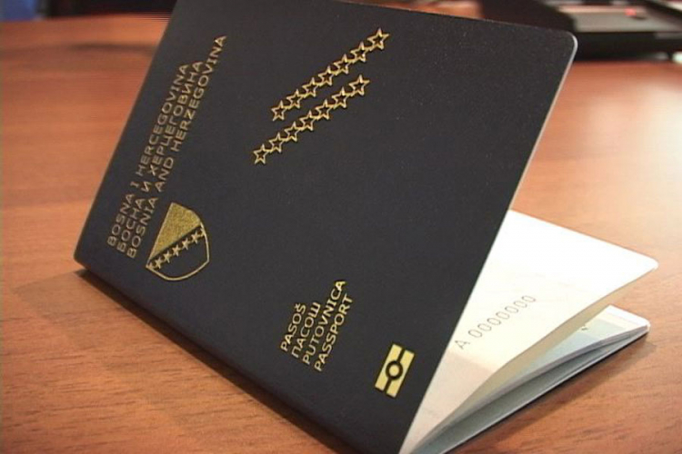 Građani BiH, ipak, neće ostati bez pasoša