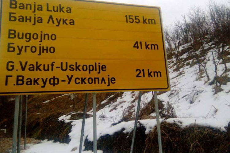 Na putnom pravcu Prozor-Rama - Gornji Vakuf: Tabla puna pravopisnih grešaka