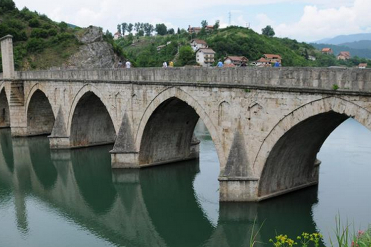 Postoji opasnost od urušavanja mosta Mehmed paše Sokolovića