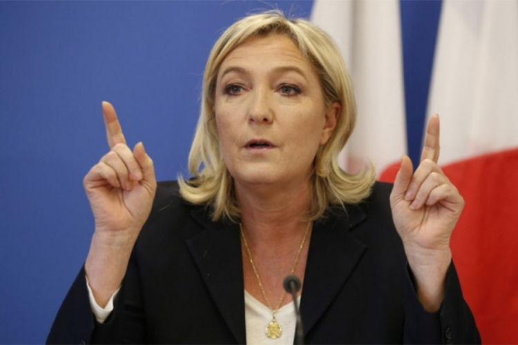 Le Penova odbila da pokrije glavu zbog muftije, sastanak otkazan