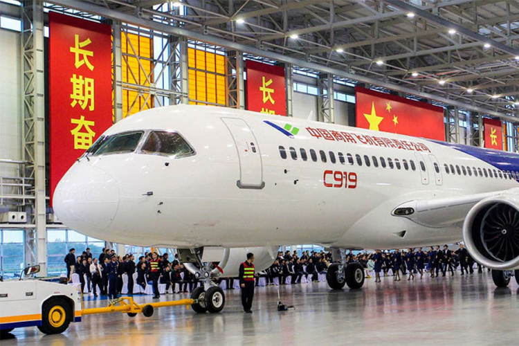 Kineski odgovor na "Boing" i "Erbas" sprema se za prvi let