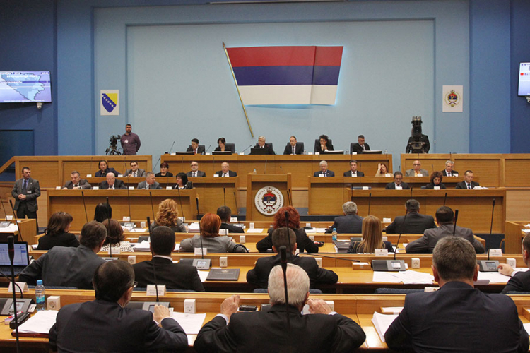 Govedarica: Deklaraciju pisale srpske glave, ali nema saglasnosti za usvajanje