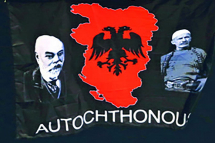 Poster "Velike Albanije" na utakmici u Skoplju