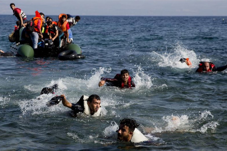 Potonuo brod s migrantima: 15 mrtvih, među njima i djeca