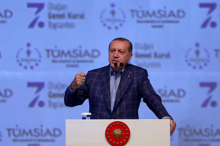 Erdoan: SAD i Turska mogu sahraniti Islamsku državu u Raki