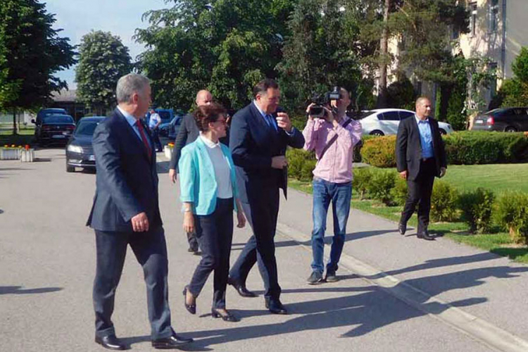 Dodik sa načelnikom Srpca: Cilj stabilizacija opštinskog budžeta