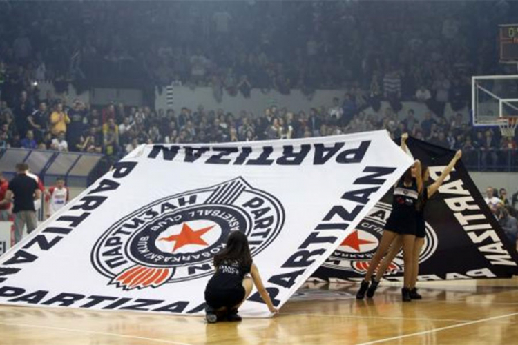 Partizan opet kažnjen