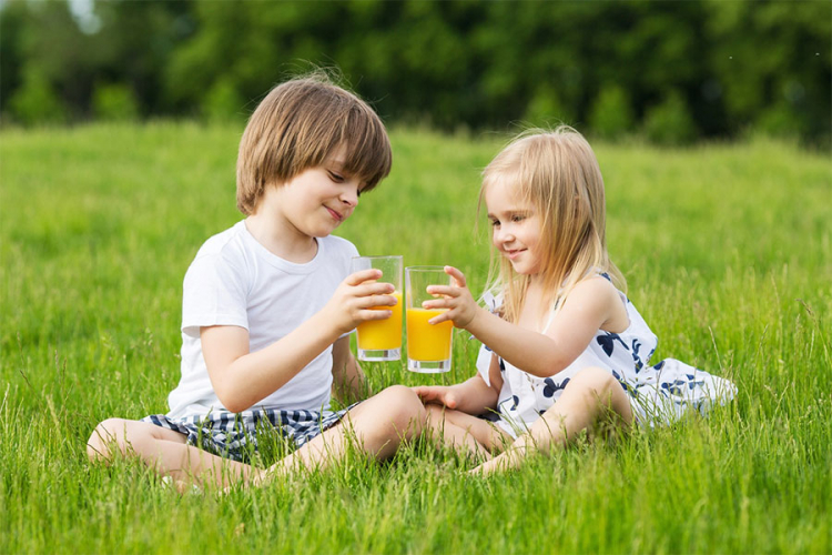Koliko voćnog soka treba davati djeci?