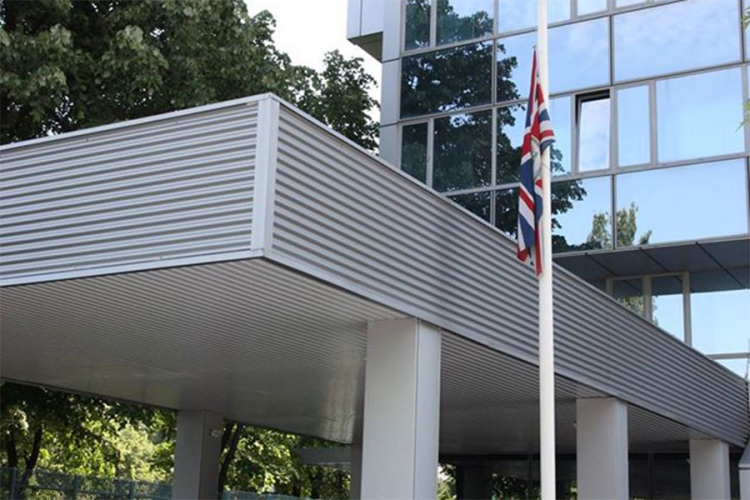 Otvorena knjiga žalosti u Ambasadi Velike Britanije u BiH