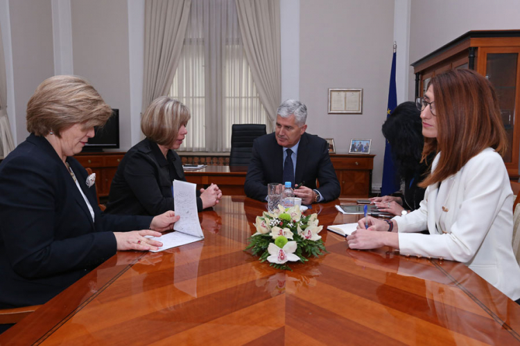 Čović sa Bodonijevom o reformskoj agendi