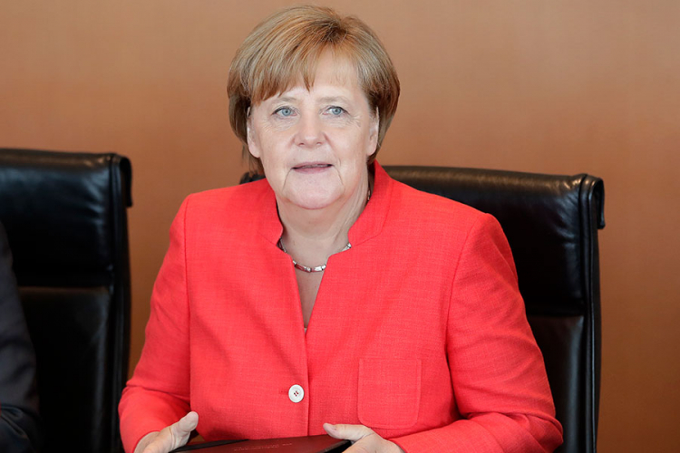 Merkel: Pregovori o Brexitu odmah poslije izbora