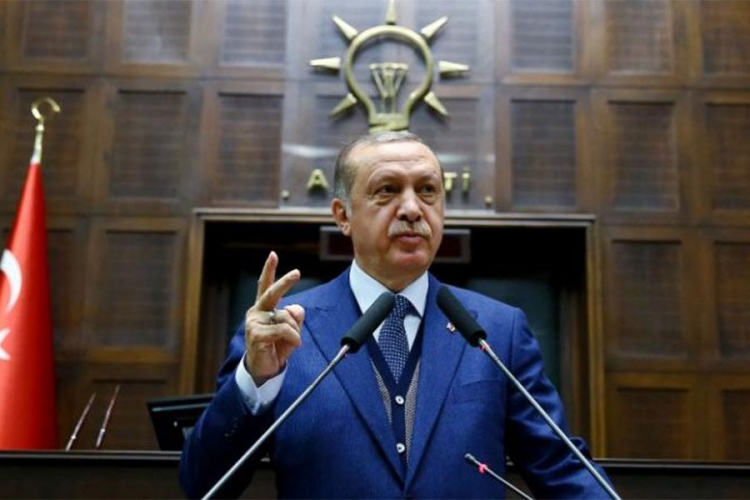 Erdogan izbacuje Darvinovu teoriju iz škola