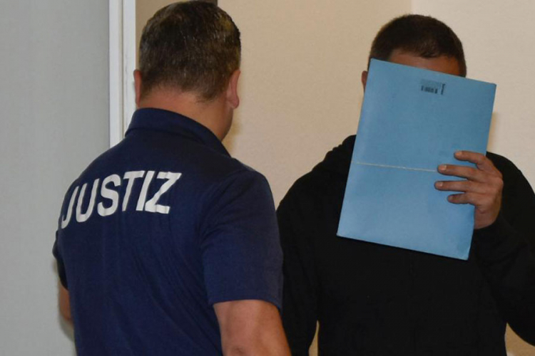 Državljanin BiH u Njemačkoj pretukao staricu zbog 250€: Udarao sam je šakama, htio sam da je smirim