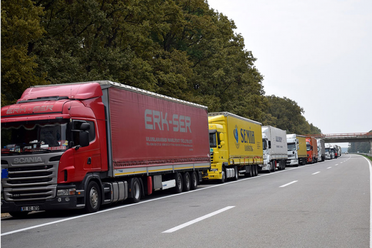 Zemlje zapadnog Balkana potpisale Protokol 5: Kamioni na granici odlaze u prošlost