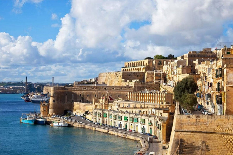 Malta izglasala zakon o istopolnim brakovima