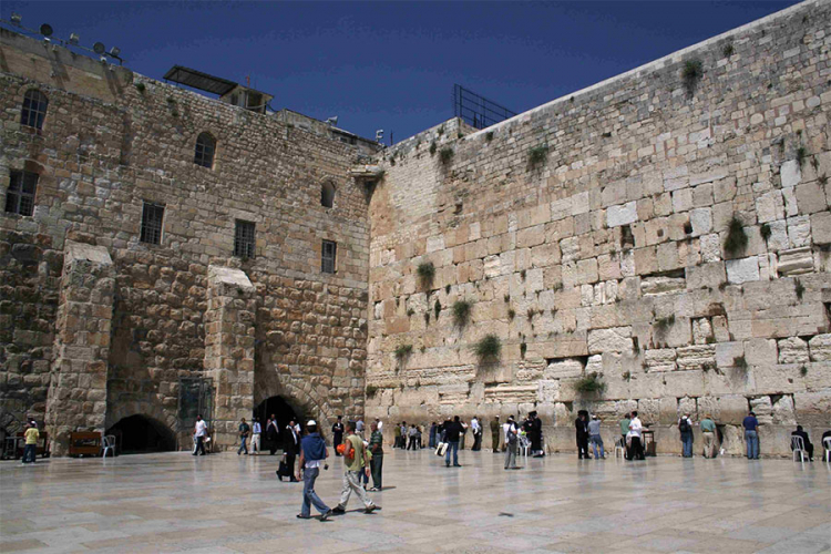 Muškarcima mlađim od 50 godina zabranjen ulaz u jerusalimski Stari grad
