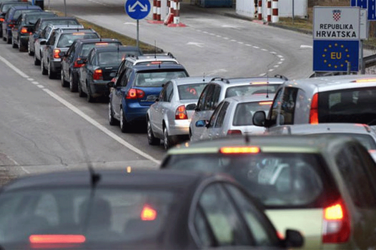 Uspostavljen saobraćaj na svim graničnim prelazima u Hrvatskoj