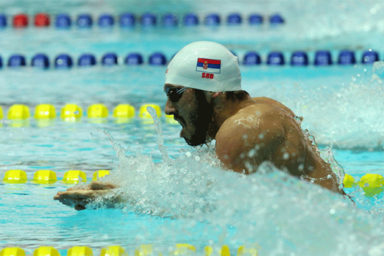 SP u plivanju: Silađi u polufinalu, Piti postavio svjetski rekord
