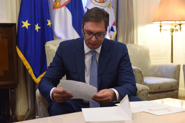 Vučić: Poziv na dijalog nije i priznanje Kosova