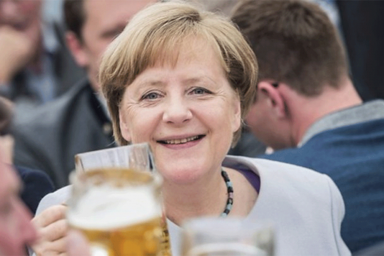 Privatni život Angele Merkel: Živi u iznajmljenom stanu i kuva čorbu od krompira