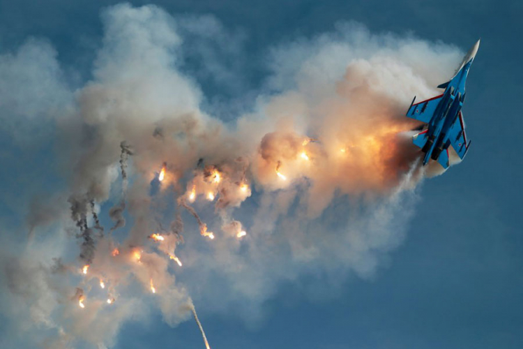 Pogledajte akrobacije ruskih pilota od kojih zastaje dah