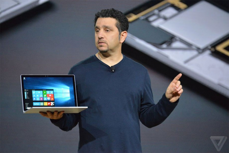 Microsoft objavljuje novi Surface krajem oktobra