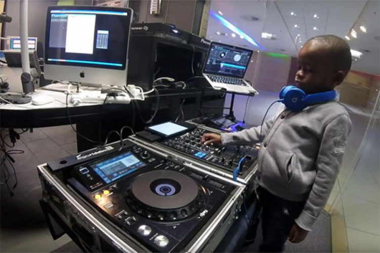 Klinac oborio Ginisov rekord kao najmlađi DJ
