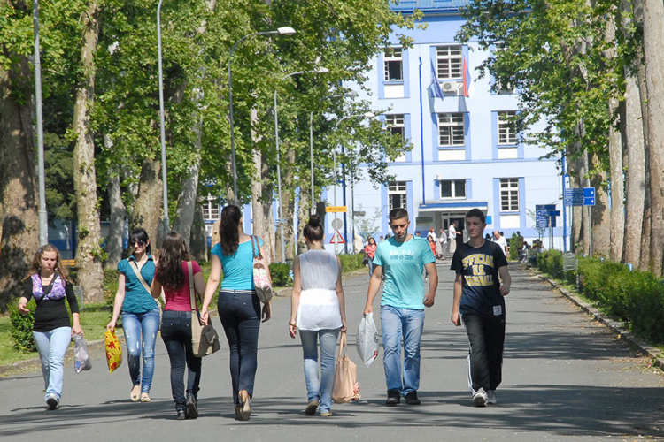 Fakultet u Srpskoj za godinu napustilo 2.340 studenata