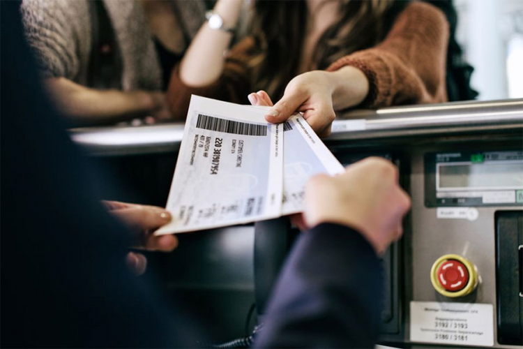 Znate li šta znači oznaka SSSS na avionskoj karti?