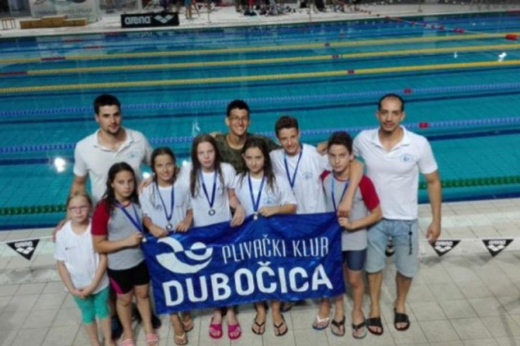 Djevojčica iz Srbije za vikend u 16 trka osvojila 16 medalja