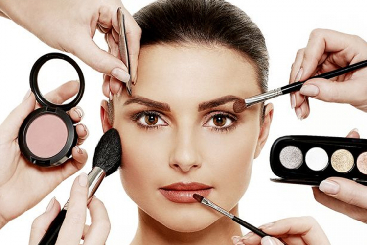 Make-up rutina u samo 90 sekundi