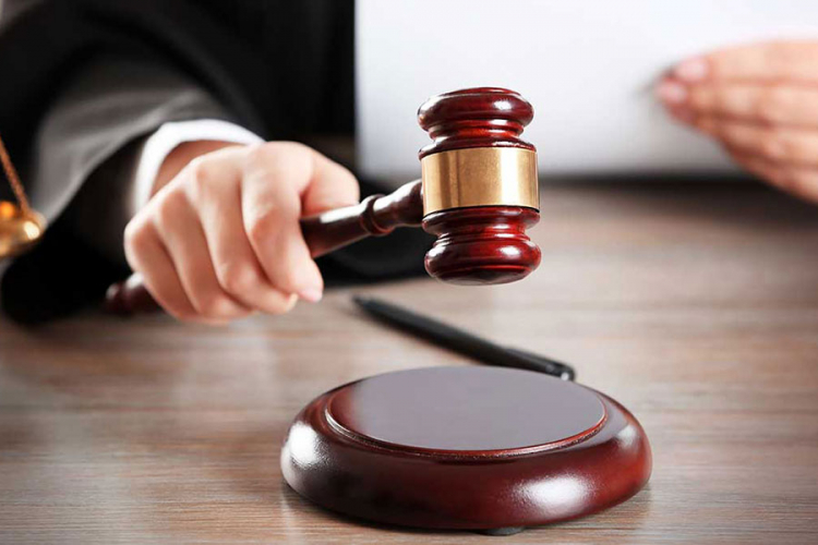 Nema izmjene Zakona o platama: Sudije i tužioci ostaju kratkih rukava