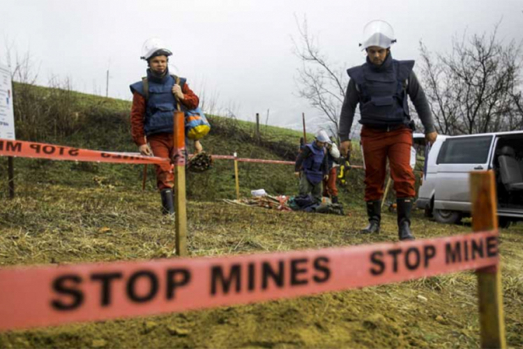 Na lokalitetu Glamoča uklonjeno 430 mina