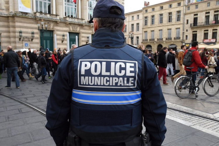 Francuski policajac ubio tri osobe, pa izvršio samoubistvo