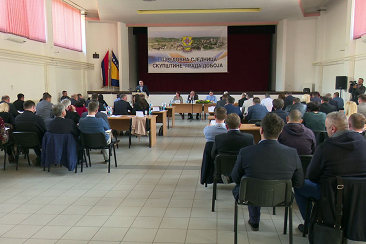 Odbornici Skupštine grada Doboj izbjegli raspravu o svom ponašanju