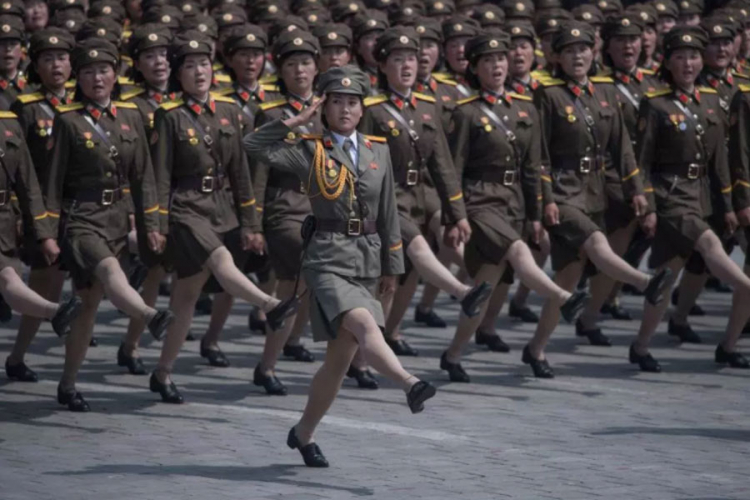 Elitne žene snajperisti čuvaju Kim Džong Una, djeluju kao civili i spremne za atentate