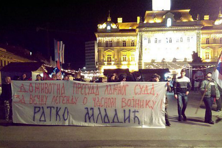 Protest u Novom Sadu zbog presude generalu Mladiću