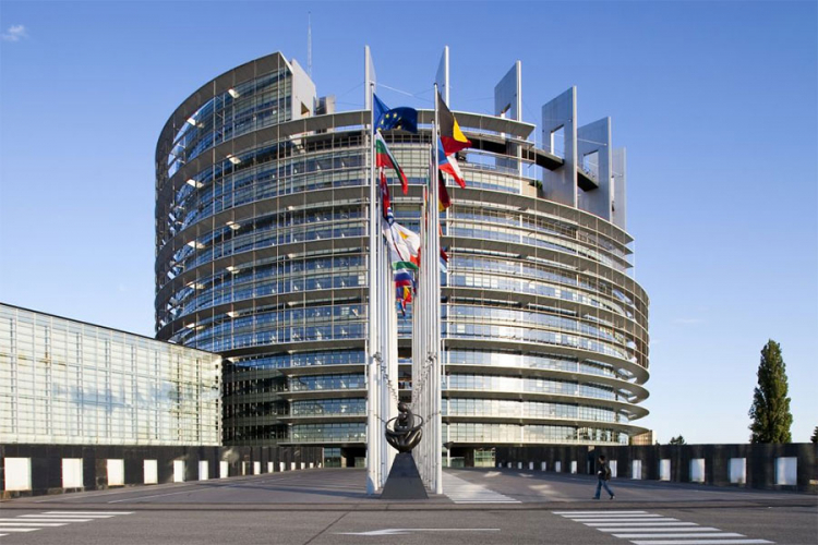 Francuska neće dozvoliti premještanje sjedišta EP iz Strazbura