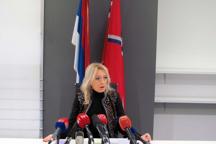 Pandurević: U Reformskoj agendi ne postoji obaveza za podizanje akciza na gorivo