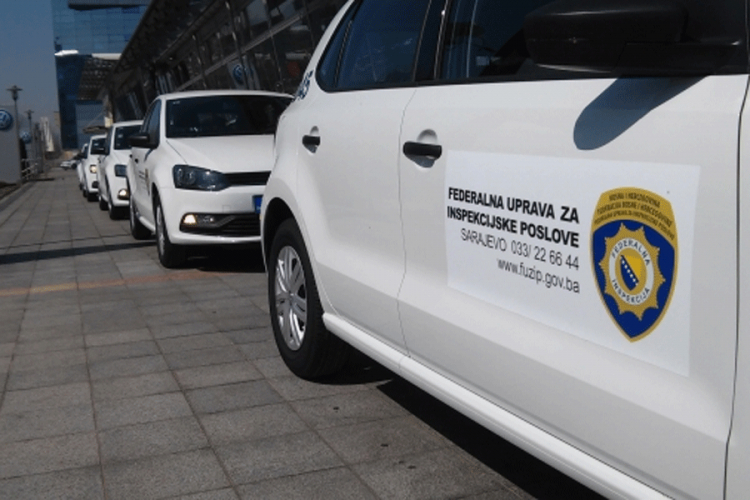 Inspektori na pijaci izdali 30 prekršajnih naloga, kazne više od 40.000 KM