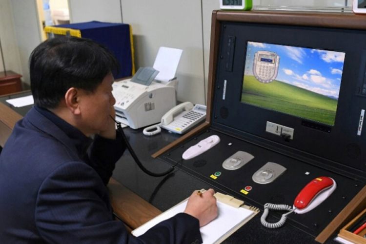 Južna i Sjeverna Koreja uspostavile "vruću" telefonsku liniju