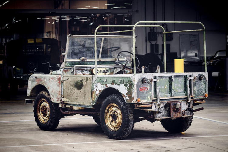 Land Rover će restaurirati preživjeli Defender