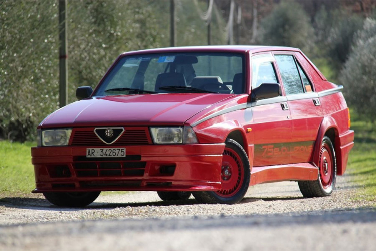 Zadnja "prava" Alfa: 75-ica sa turbo dušom